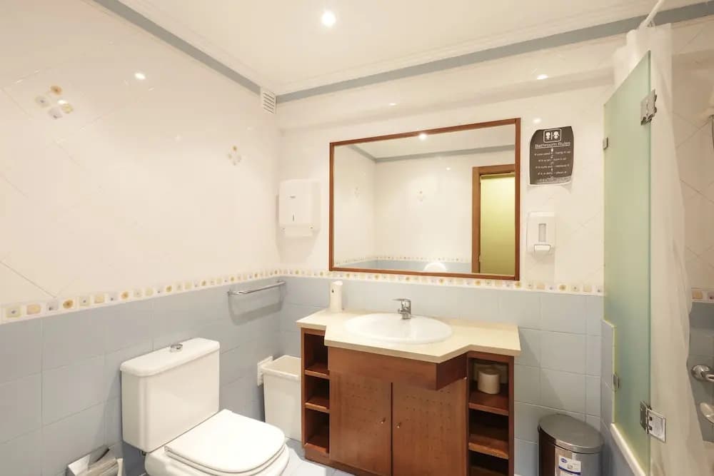 HUUX Hostel - photo 8