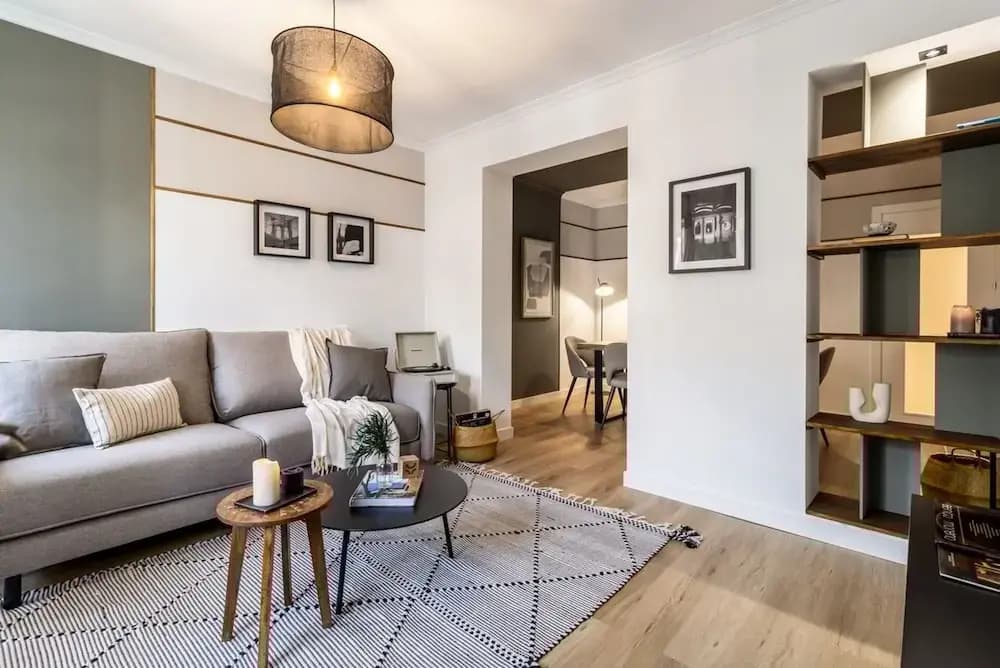 Nicks - 2 Bedrooms in Trafalgar - photo 1