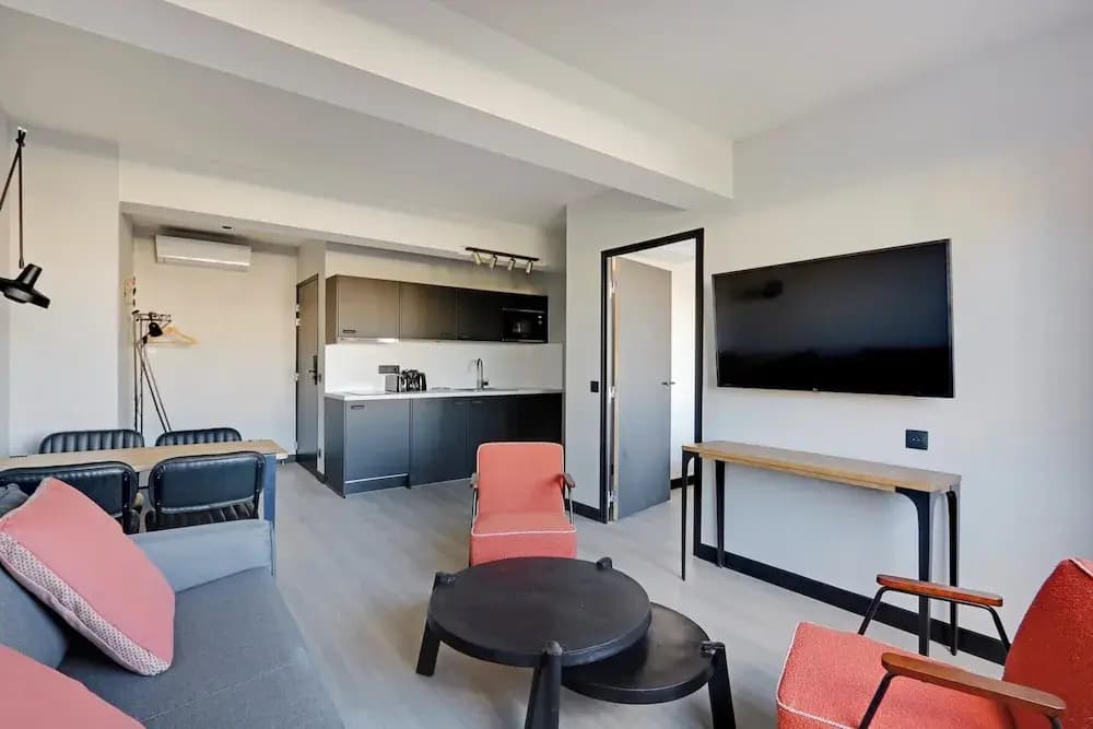 North Paris Suite - photo 10