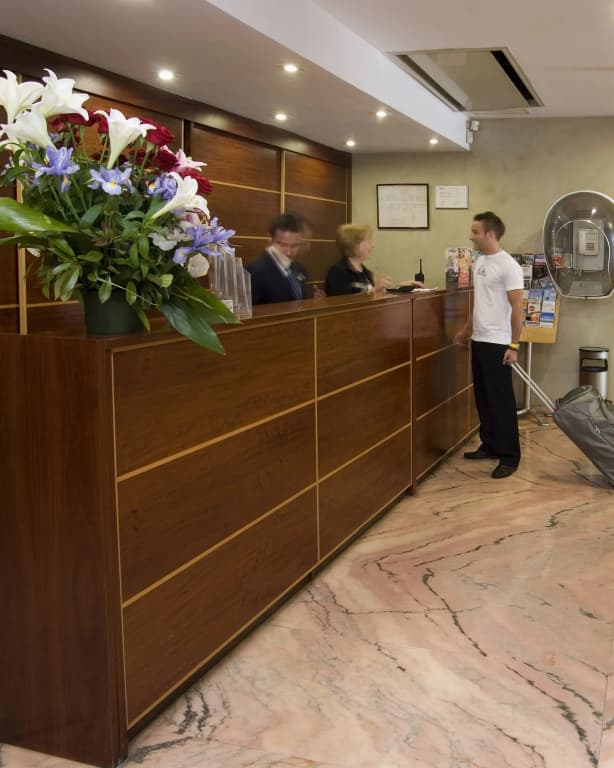 Hotel Flor Parks - photo 22