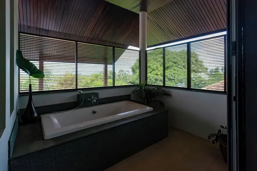 3Br Seaview with Pool Escape V276 - photo 4