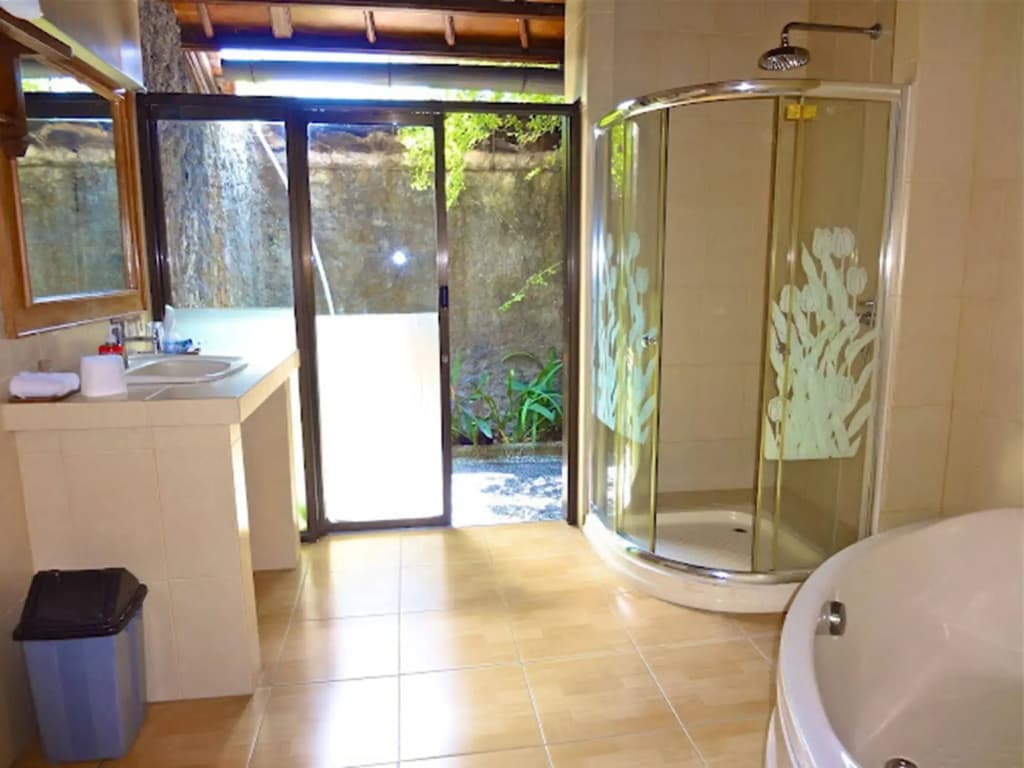 Aahh Bali Bed and Breakfast - photo 6