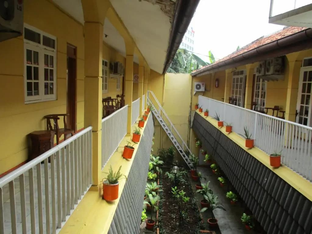 Hotel Tugu Asri - photo 14