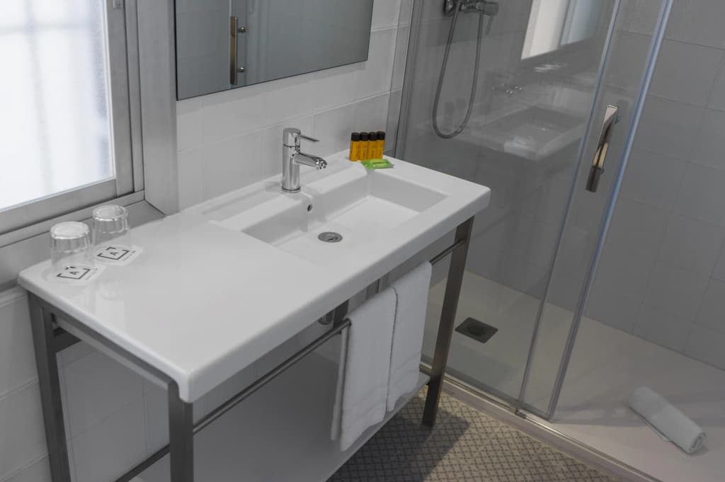 Meson Castilla Atiram Hotel  - photo 26