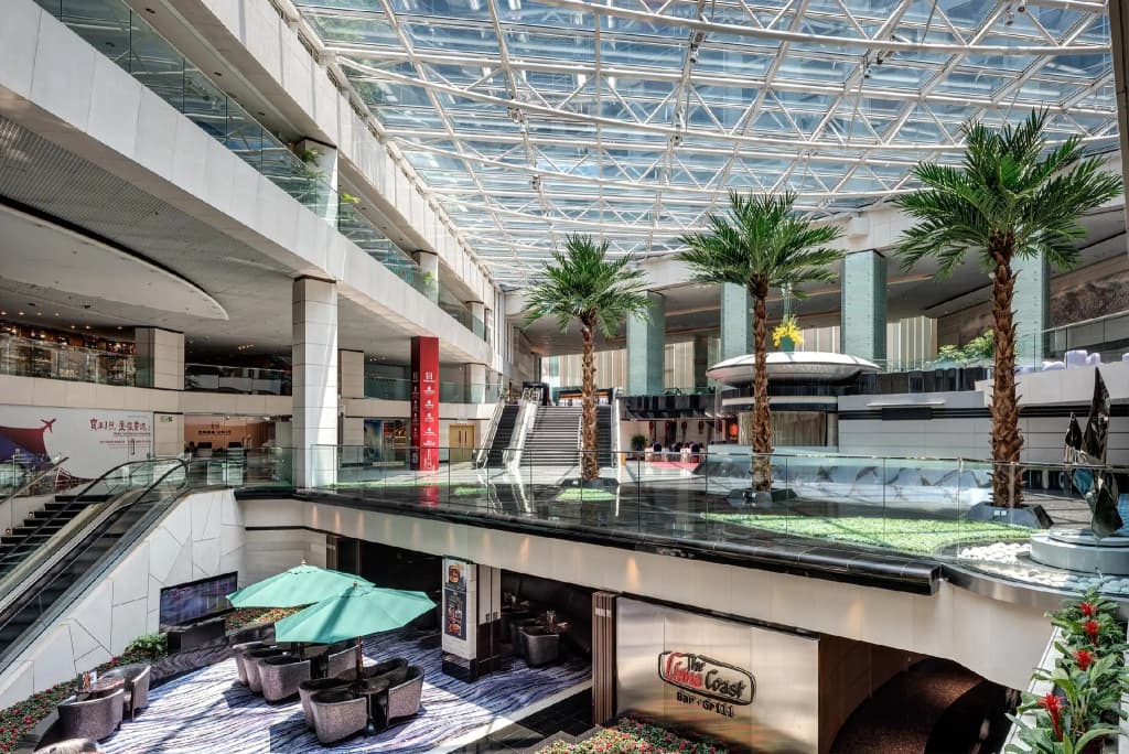 Regal Airport Hotel - photo 25
