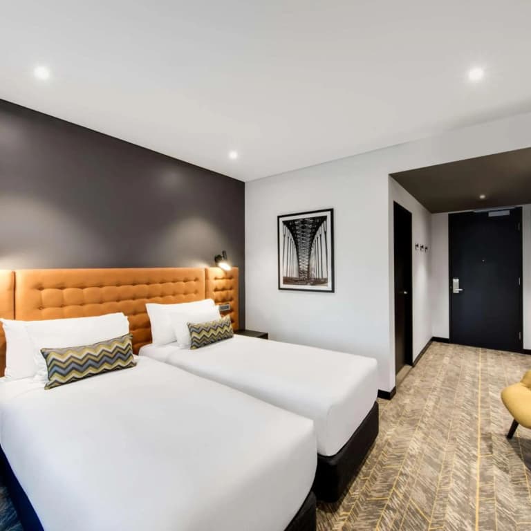 Vibe Hotel North Sydney - photo 37