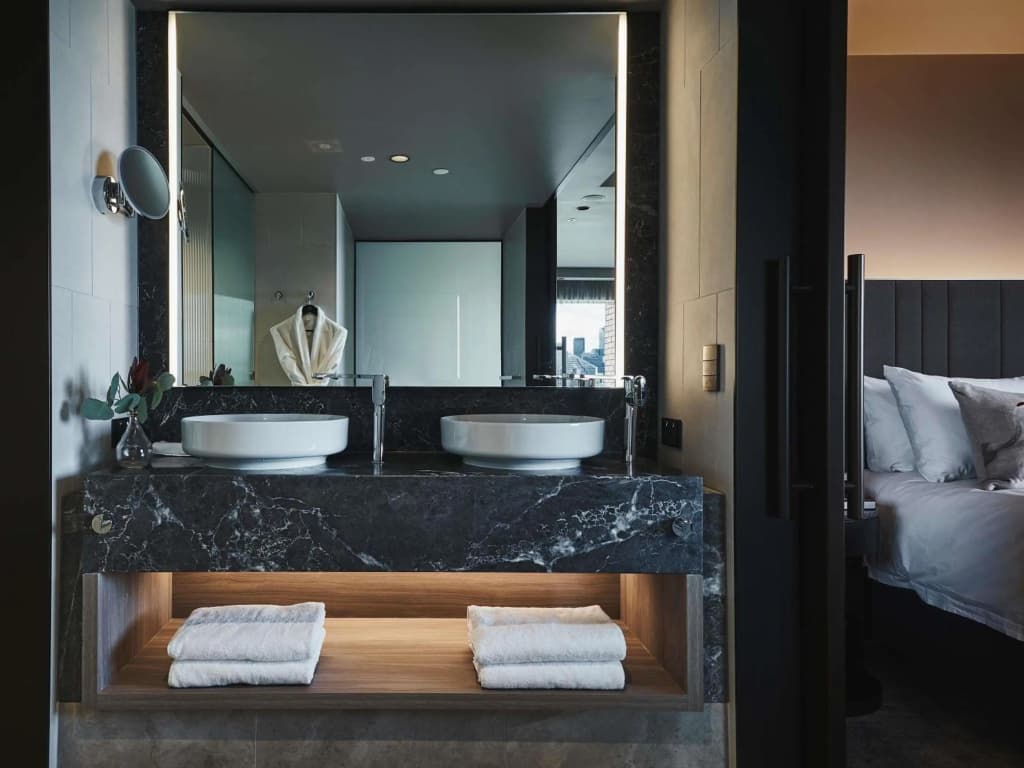 Pullman East Melbourne Hotel - photo 42