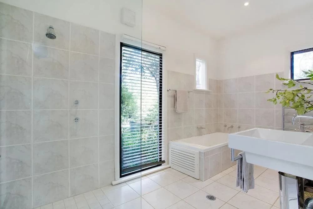 White Cottage - photo 6