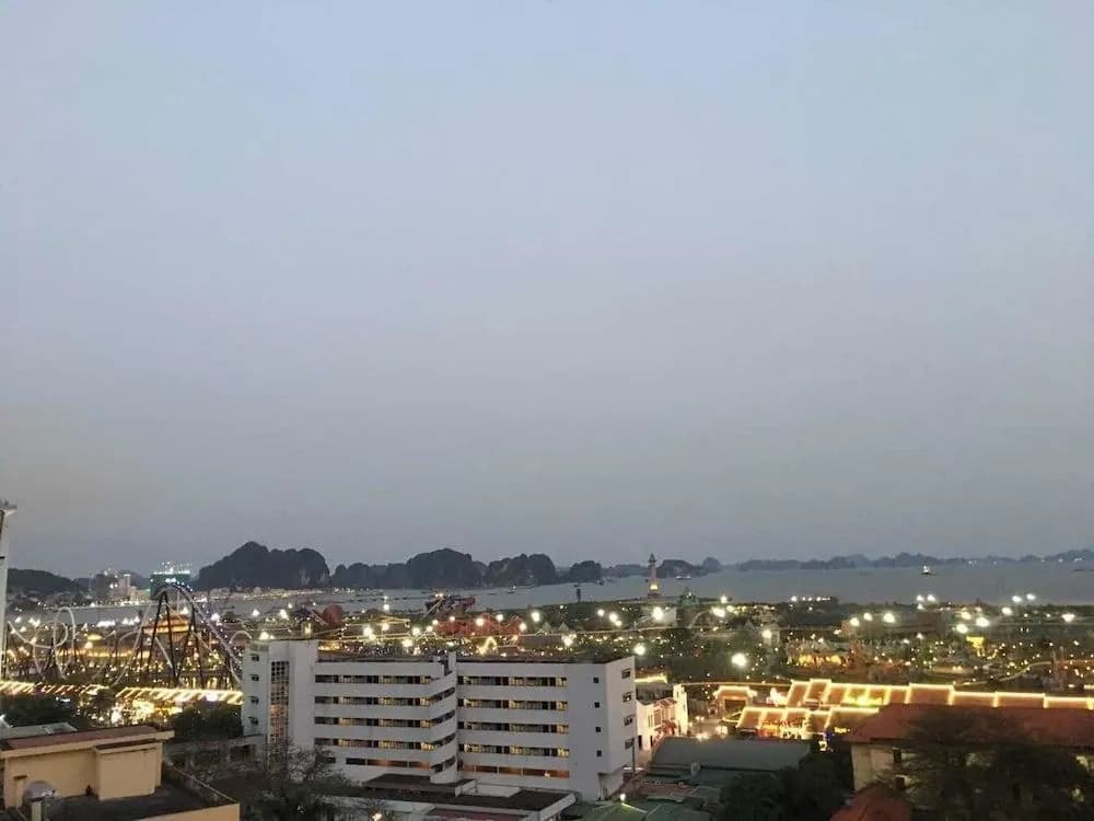 Phuong Trang Ha Long - photo 10