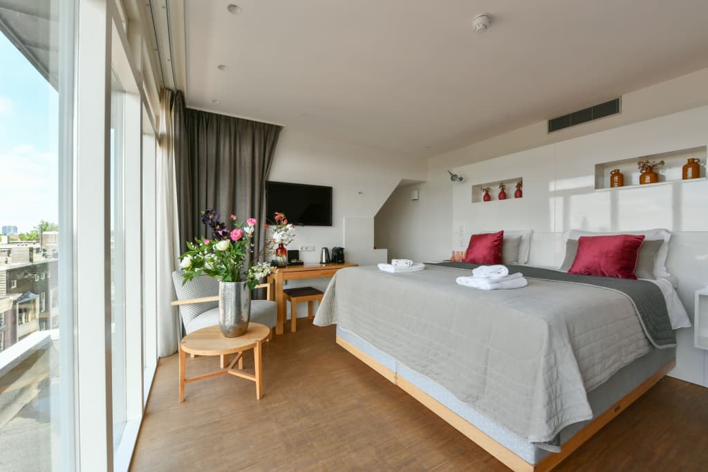 The Bank Hotel - photo 7