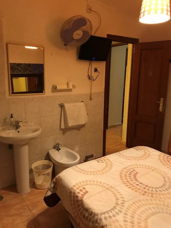 Hostal Becerrea - photo 8