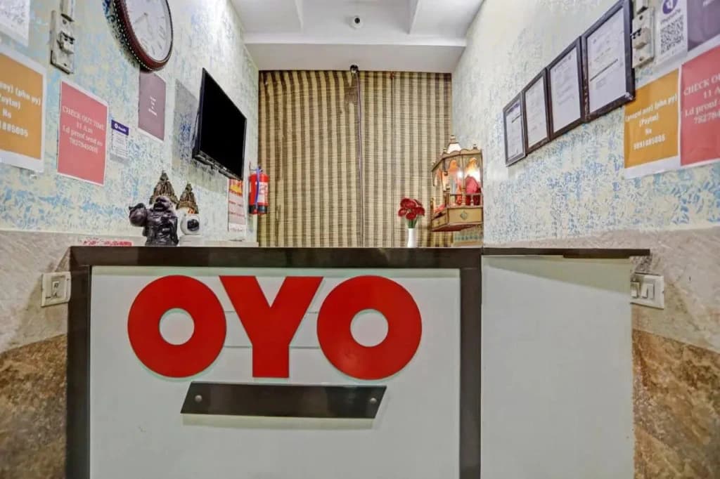 OYO Flagship Kashvi Palace Near Usmaanpur 1st pusta - photo 15