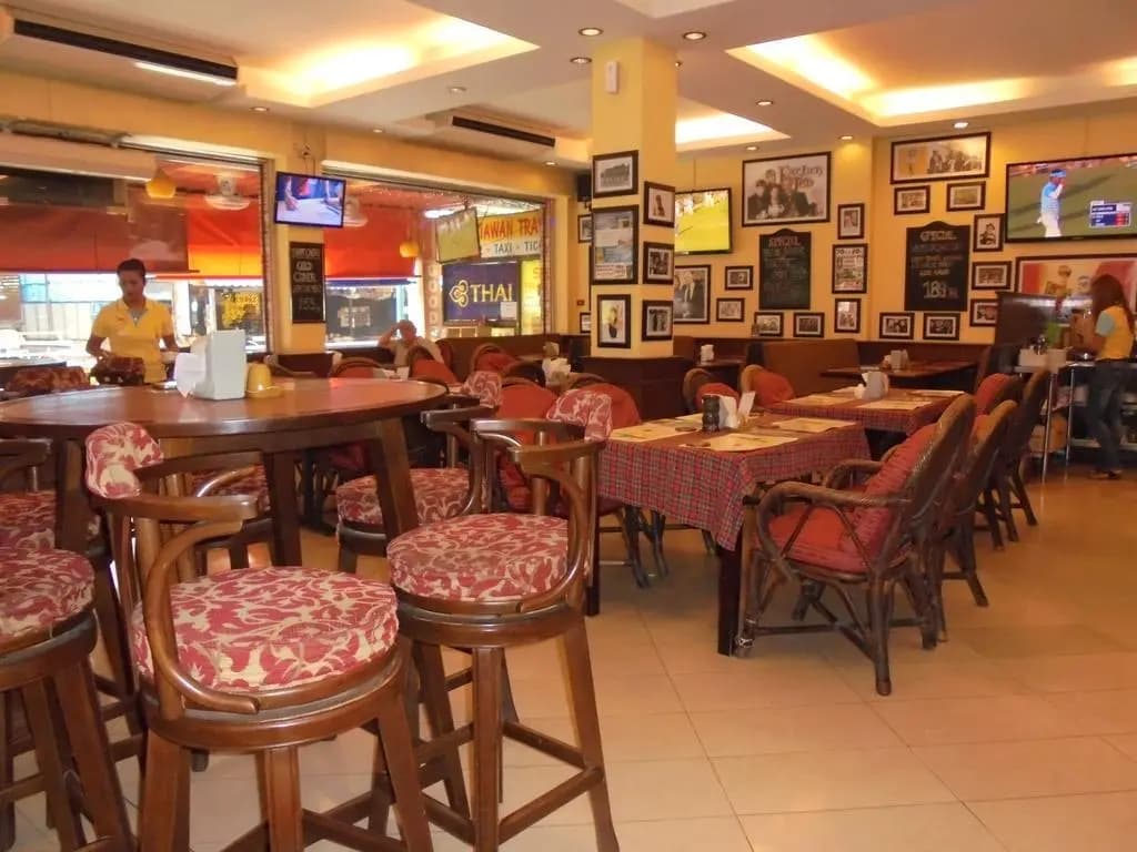 Robin’s Nest Guesthouse & Restaurant - photo 18