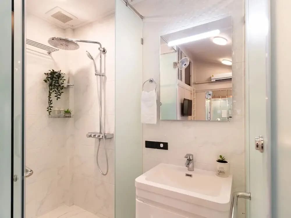 Residence at 49 - photo 14