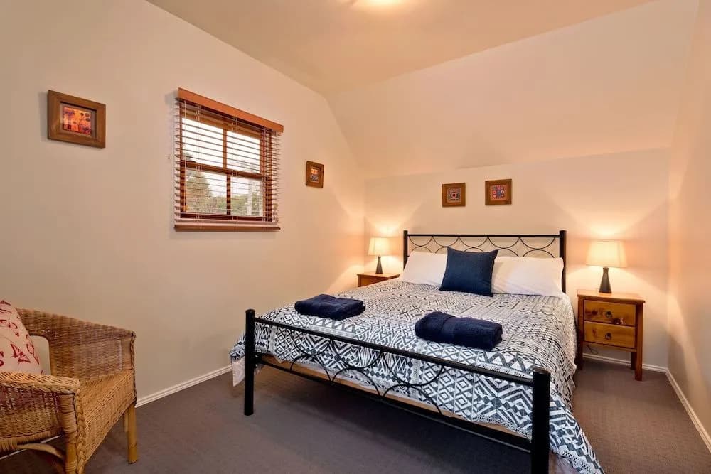 Bunyip Cottage - photo 2