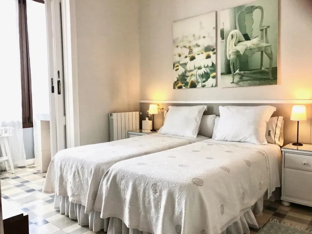Hostal B&B Poblenou - photo 5