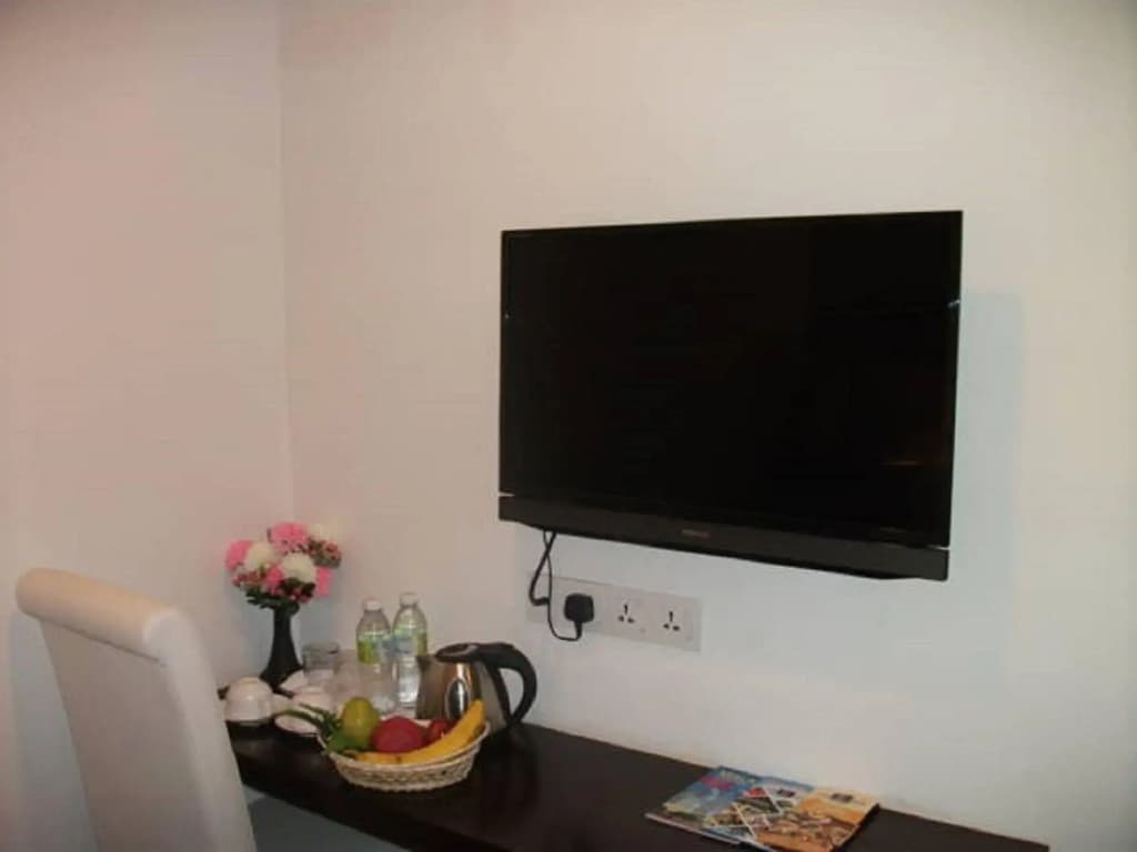 Swiss Hotel Kuala Lumpur - photo 3