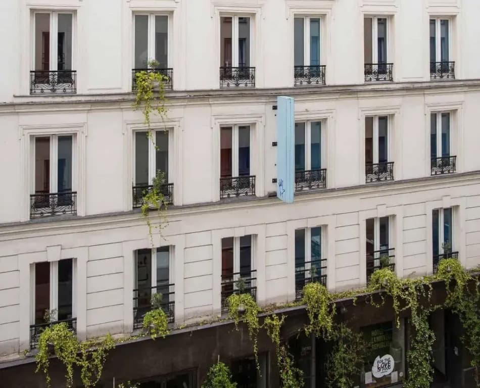 Hotel La Nouvelle République - photo 1