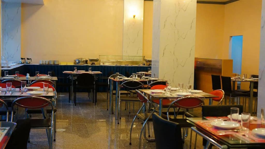 J Two S Pratunam Hotel (SHA Certified) - photo 21