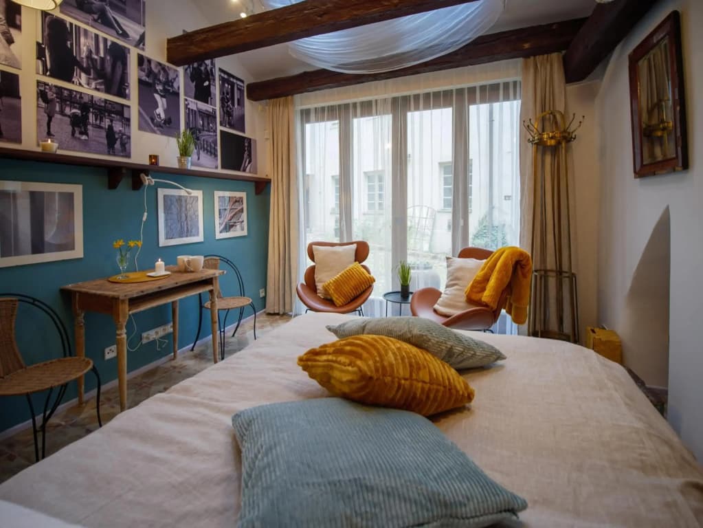 Romantic nest under Prague Castle - photo 2