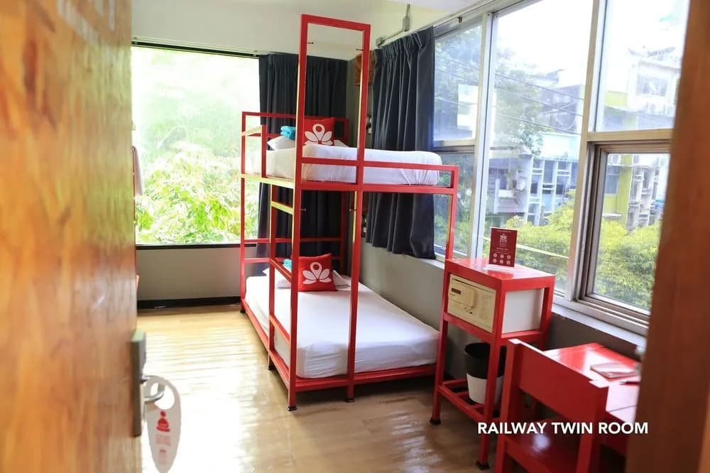 ZEN Hostel Decho Road - photo 6