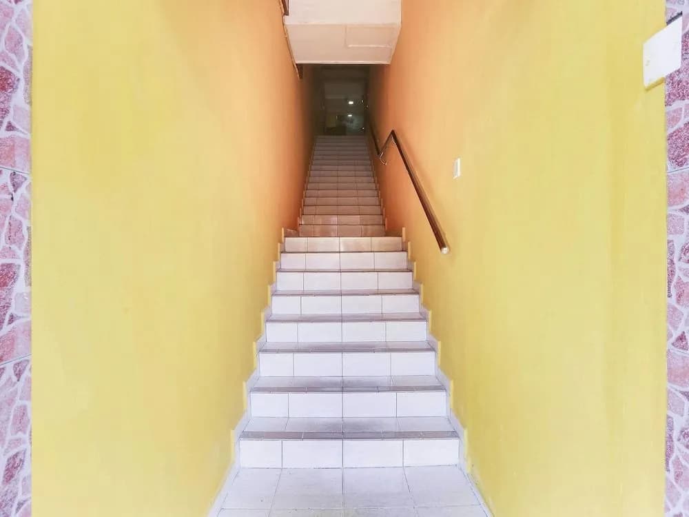 OYO 89406 Lucky Budget Hotel - photo 11