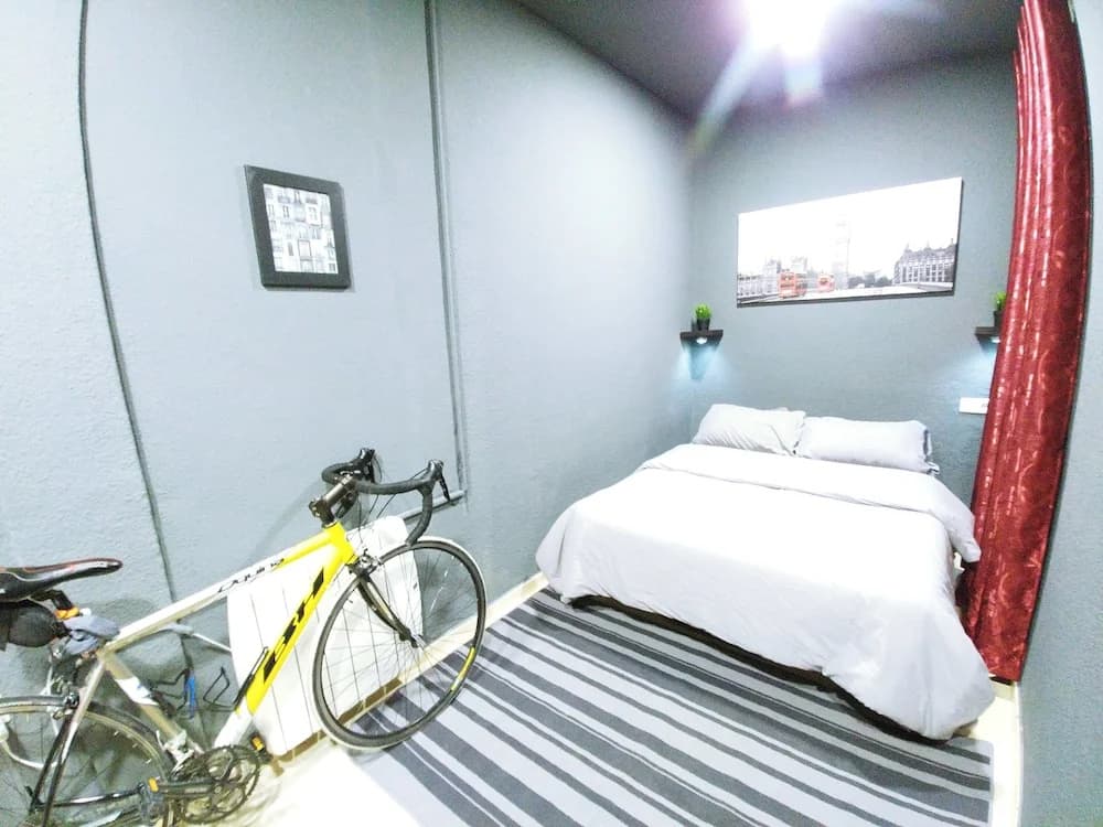Luxury Flat Legazpi - photo 13