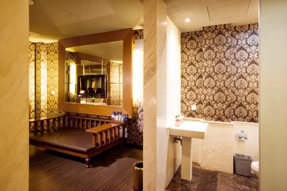 108 Hotel by HIM - photo 11