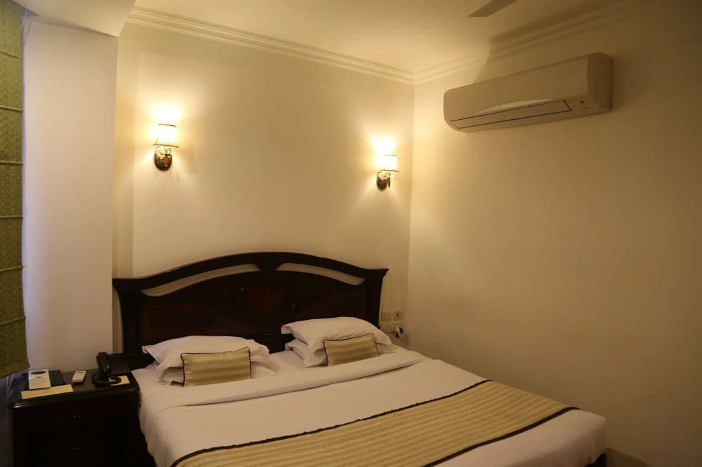 Hotel Park Residency - photo 4
