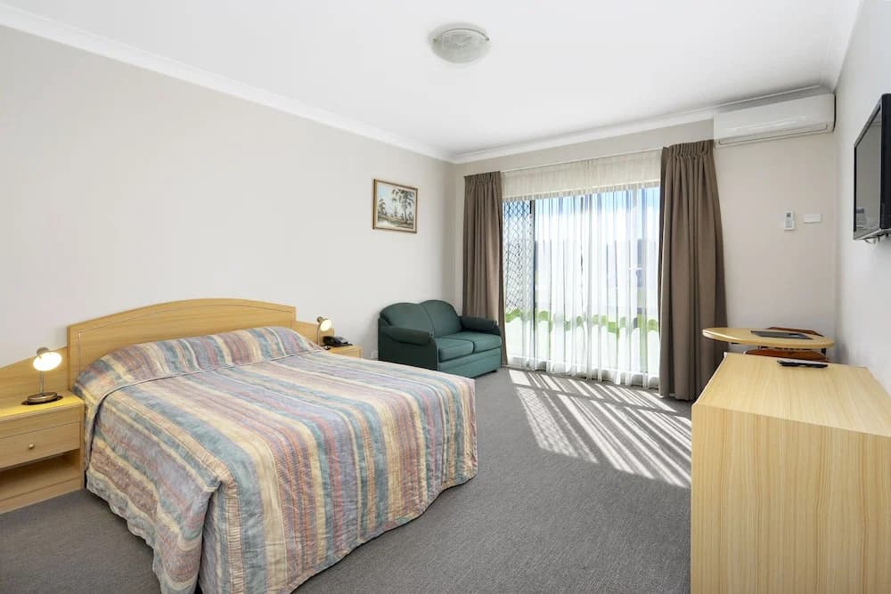 Gateway Motel - photo 2