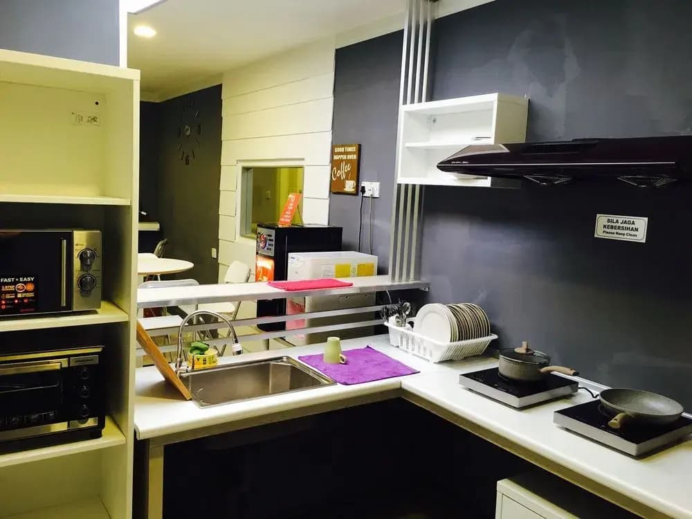 Paradiso Guesthouse - photo 20