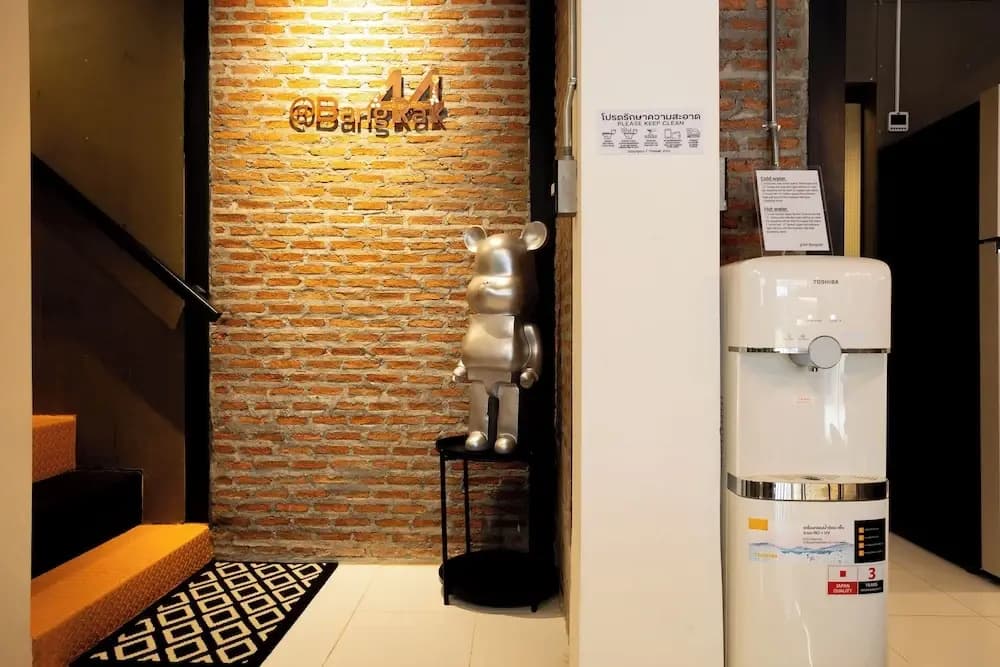 At 44 Bangrak - photo 8