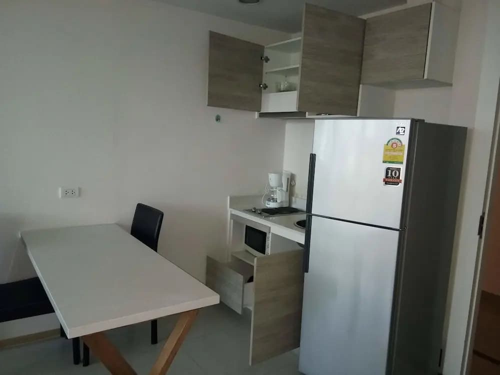 Acqua Condominium - photo 18