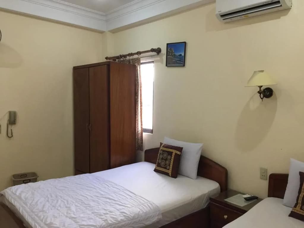 Duyen Saigon Hotel - photo 5