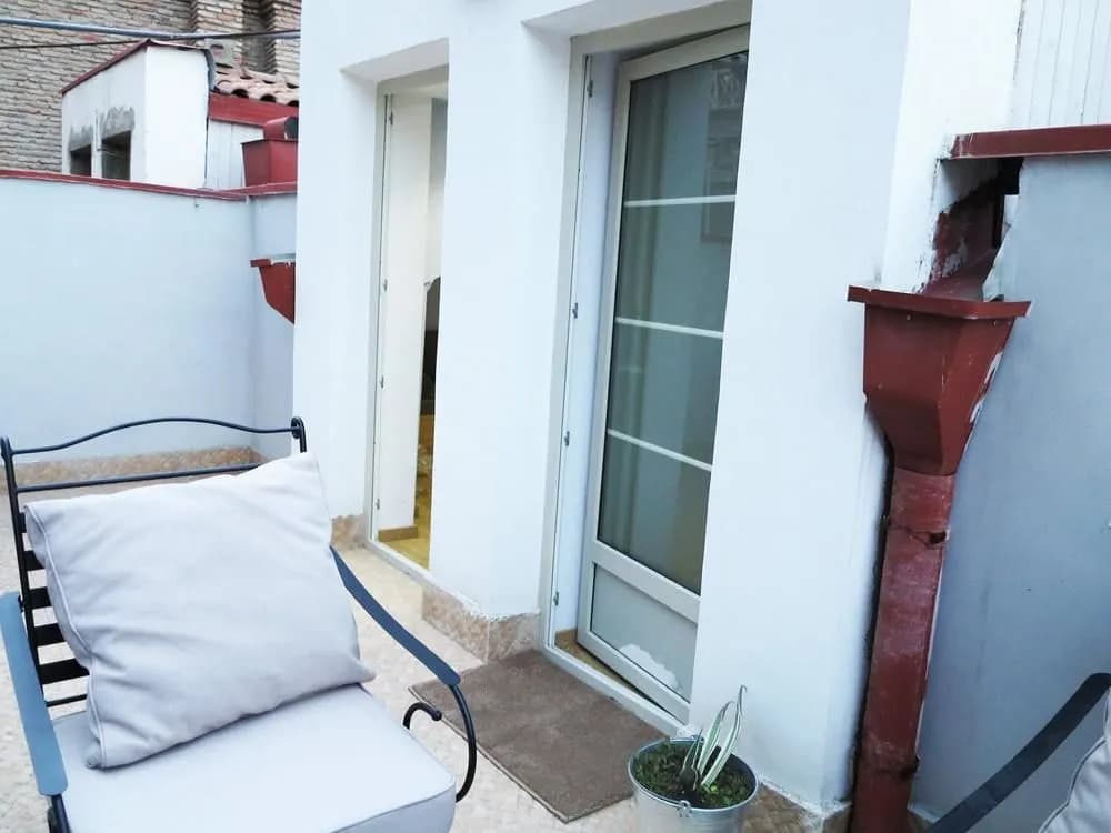 WelcomeTbilisi Old Town Apartments - photo 8