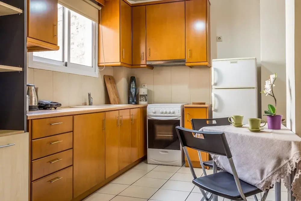 Centrally located apartment - Acropolis - photo 12