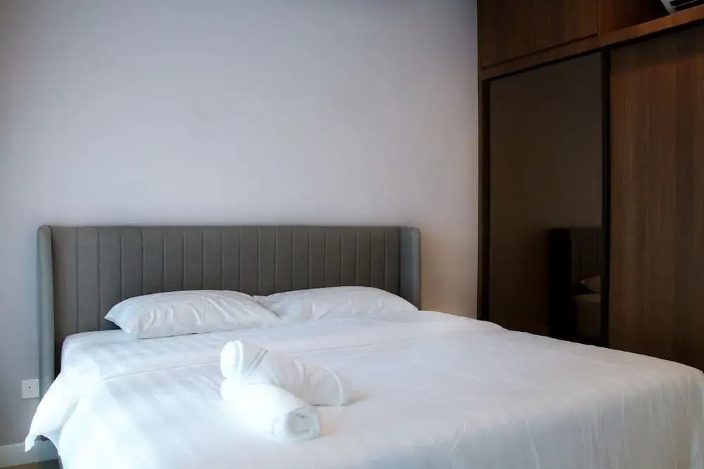 H2O Residences by Victoria Home - photo 11