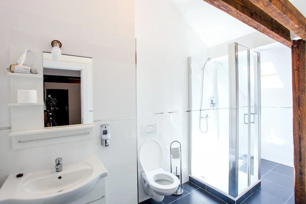 Churchill Apartments - photo 7