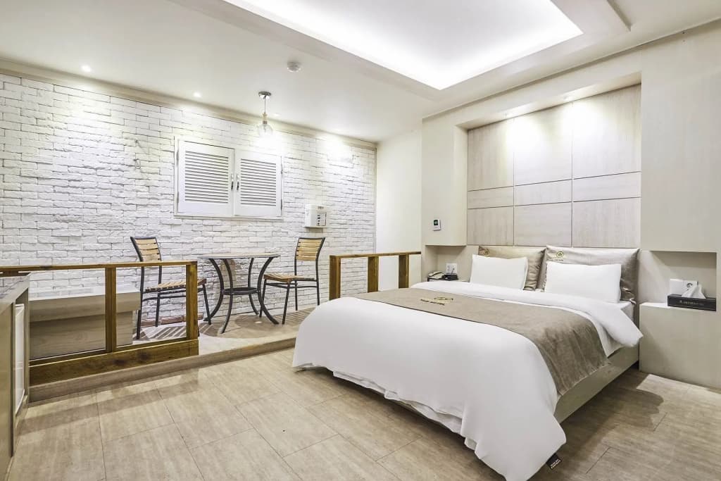 Amourex Hotel - photo 6