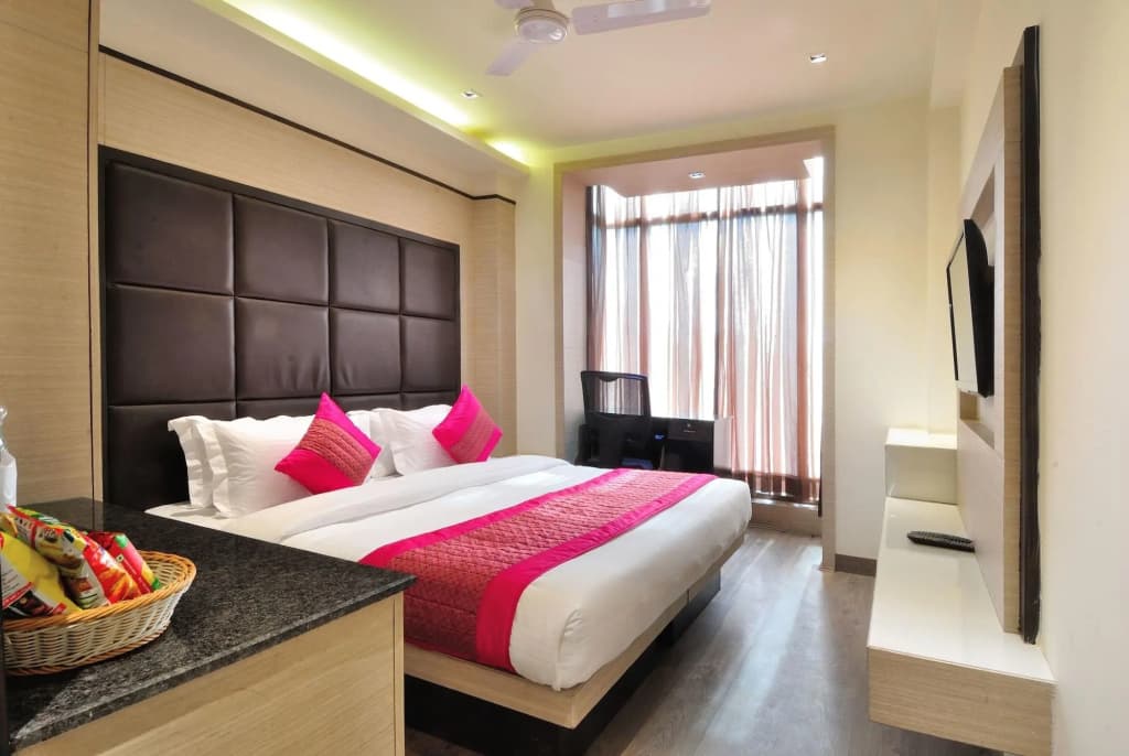 Hotel Royal Grand - photo 13