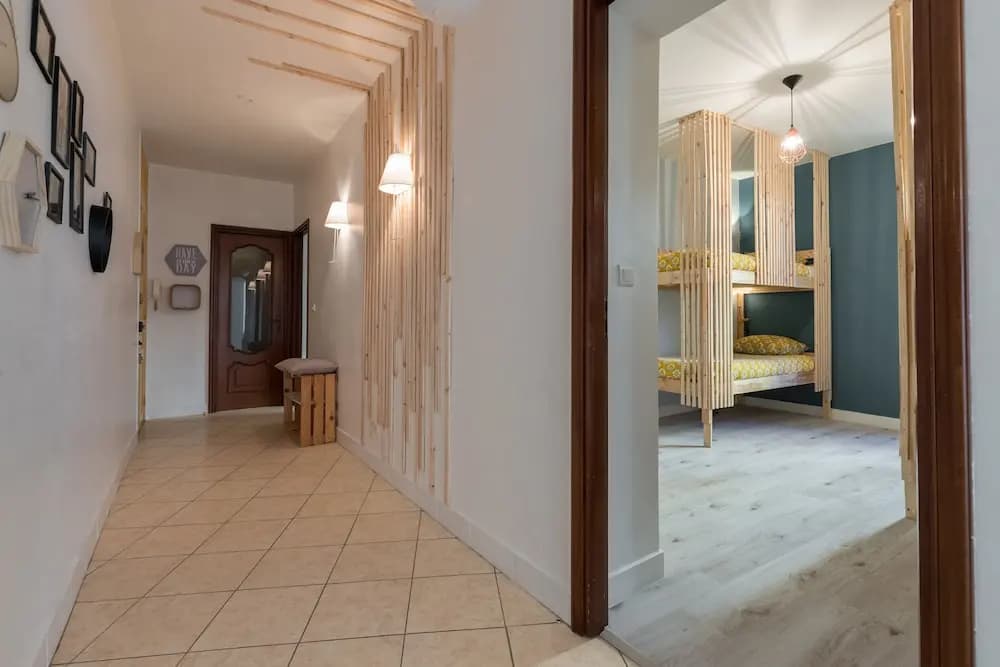 Garibaldi Bed  Breakfast - photo 2