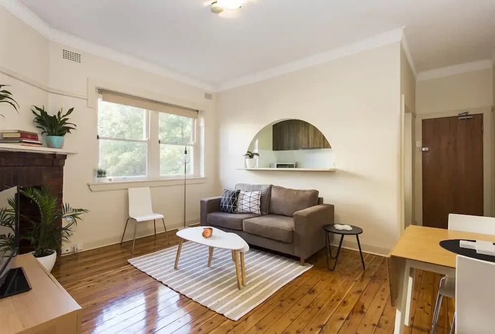 Bright Beachside Curlewis Apartment - photo 2