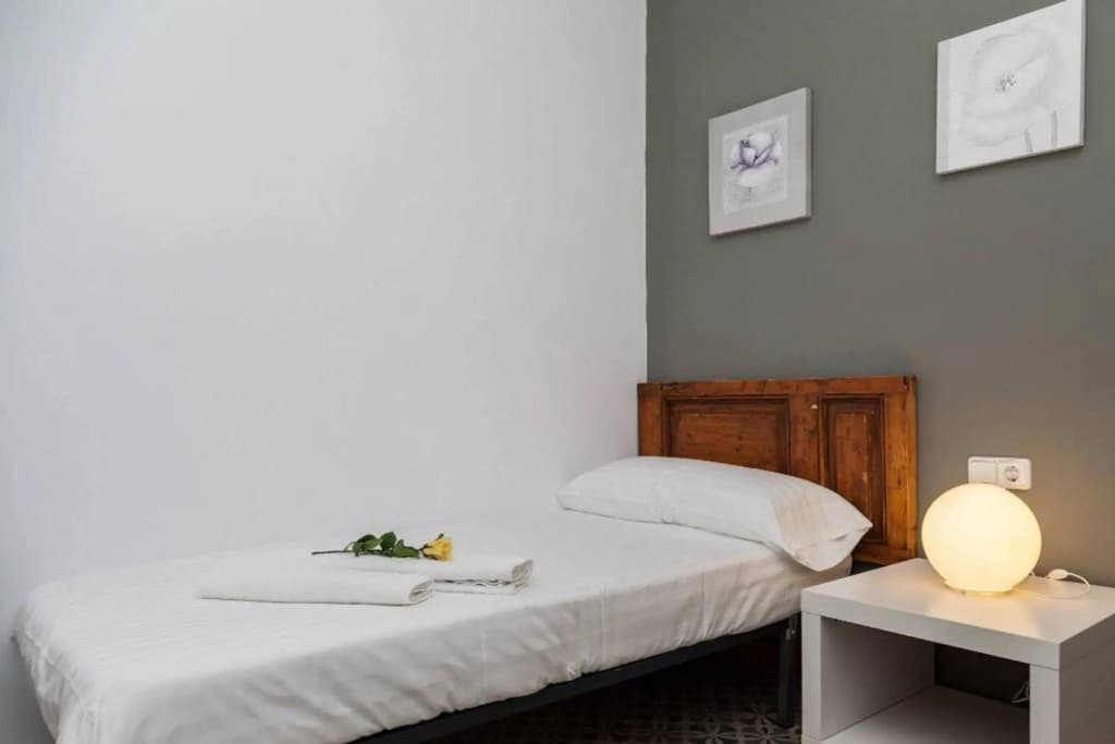 Central Apartments Barcelona - photo 6