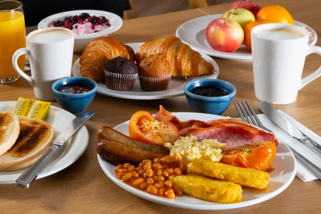 Holiday Inn Express Edinburgh Airport - photo 4
