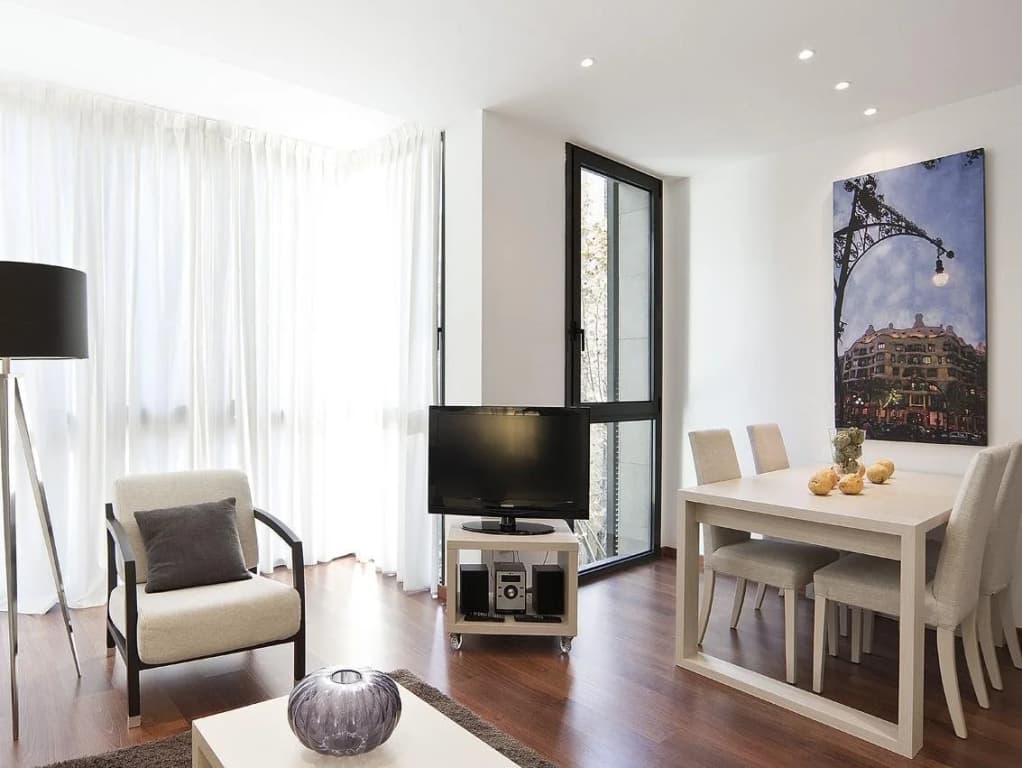 Arago Executive Suites Apartments - photo 17