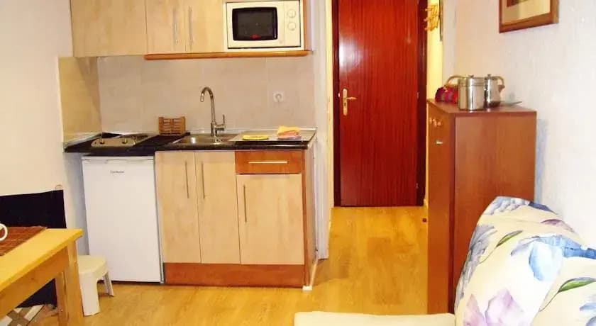 Ramblas Suites - photo 3