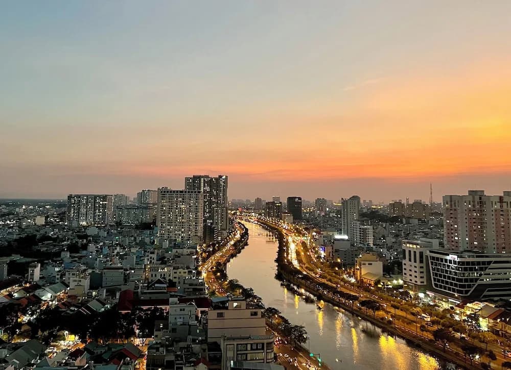 Spacious Saigon - photo 20