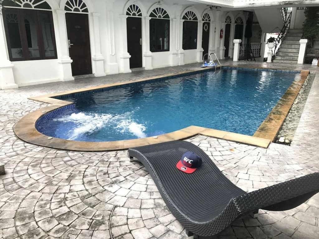 Chic Boutique Hotel - photo 11