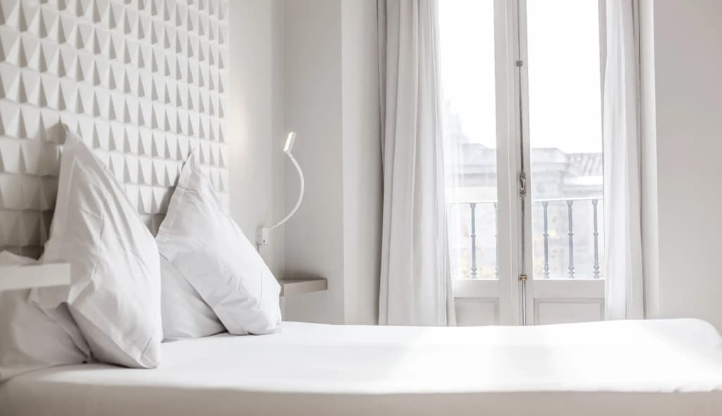 Hotel Chic And Basic - photo 5