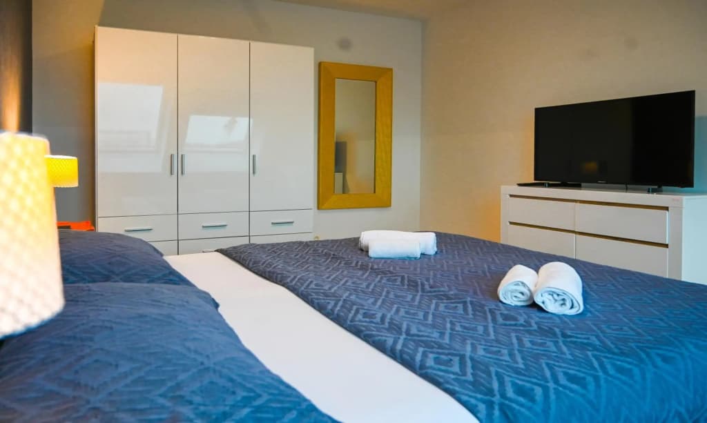 Delightful Duplex Danube Canal - photo 4